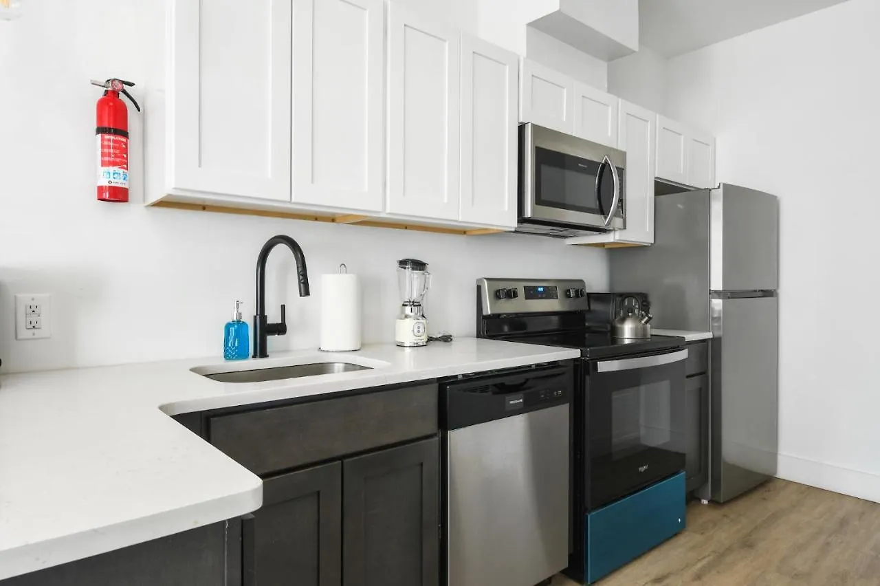 Luxury Apartments - Newark Int Airport - Evonify Stays Elizabeth 0*,  United States