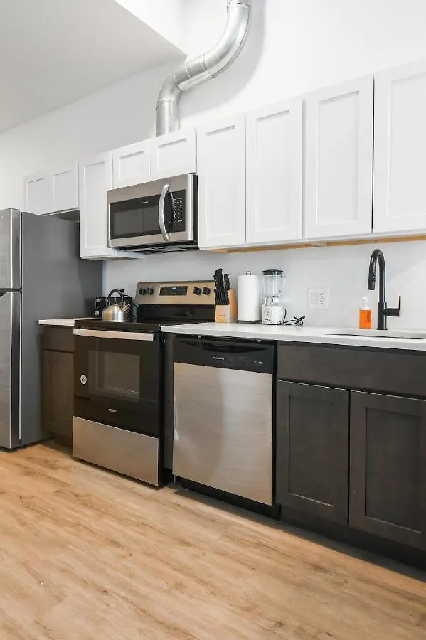 Luxury Apartments - Newark Int Airport - Evonify Stays Elizabeth