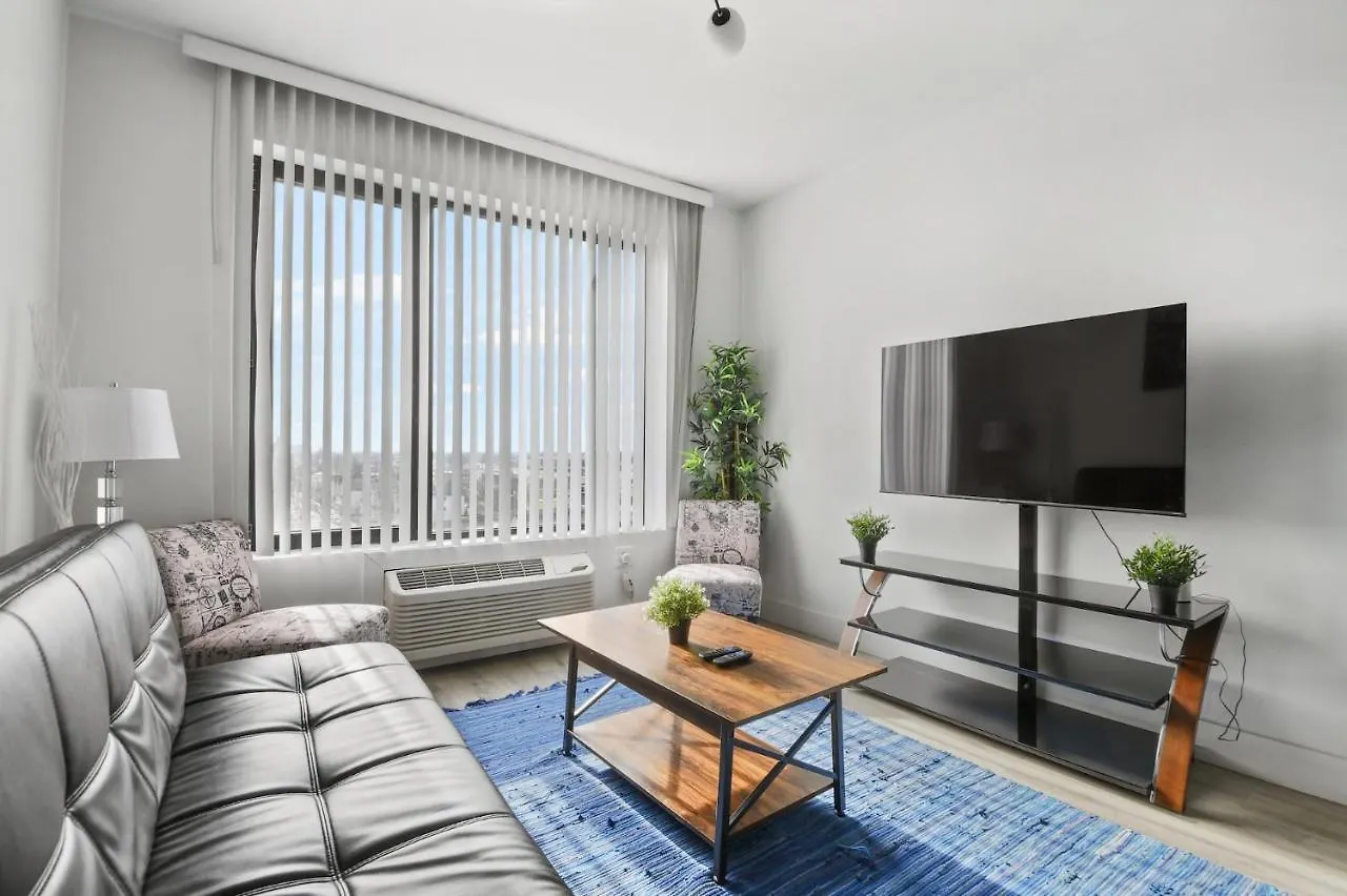 Luxury Apartments - Newark Int Airport - Evonify Stays Elizabeth