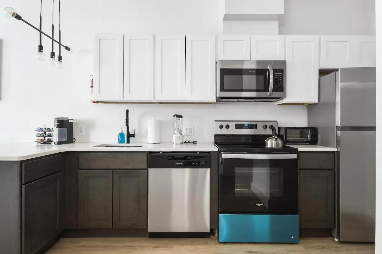 Luxury Apartments - Newark Int Airport - Evonify Stays 엘리자베스