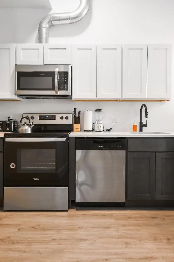 Luxury Apartments - Newark Int Airport - Evonify Stays Elizabeth